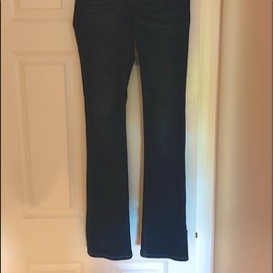 Lucky brand boot cut jeans in 00/24. True denim